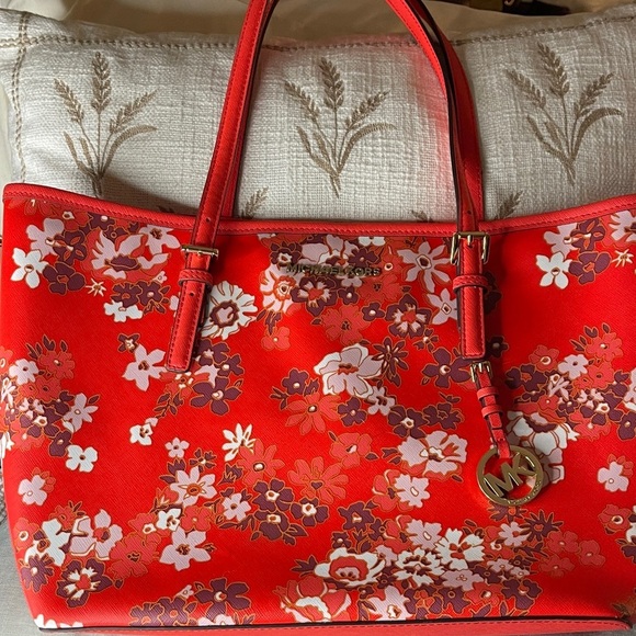 Michael Kors Handbags - Michael Kors Red Floral Tote Bag Beautiful Michael Kors Coated Canvas Floral MK